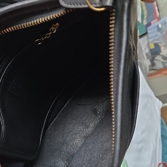 Vintage Coach Slim Duffle Black 9816 - Picture 6 of 10